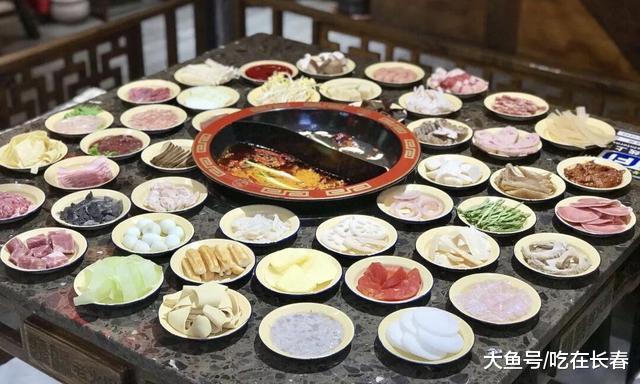 台媒:解放军绕台歼11曾锁定台军F16 但一事值得庆幸【开云电竞】(图2) 开云电竞