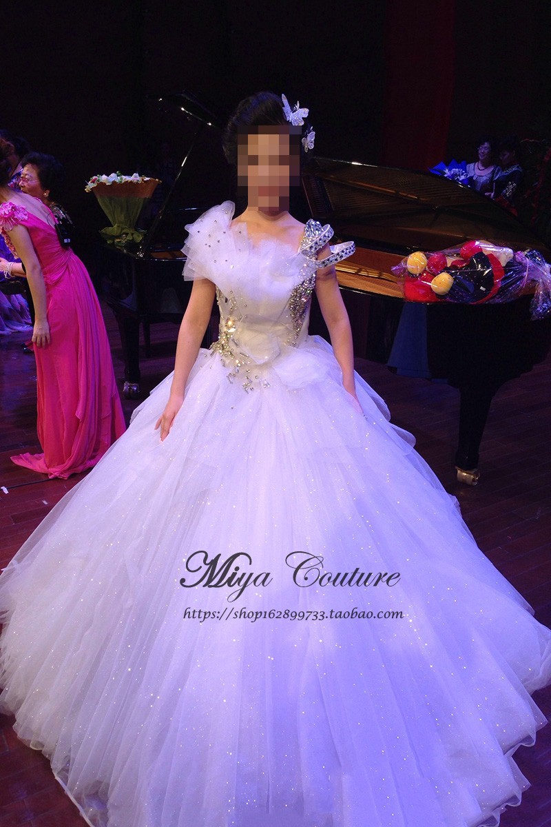 【开云电竞中国】
俄罗斯防长:俄军现代化武器装备率年底前须到达70%(图1) 开云电竞中国