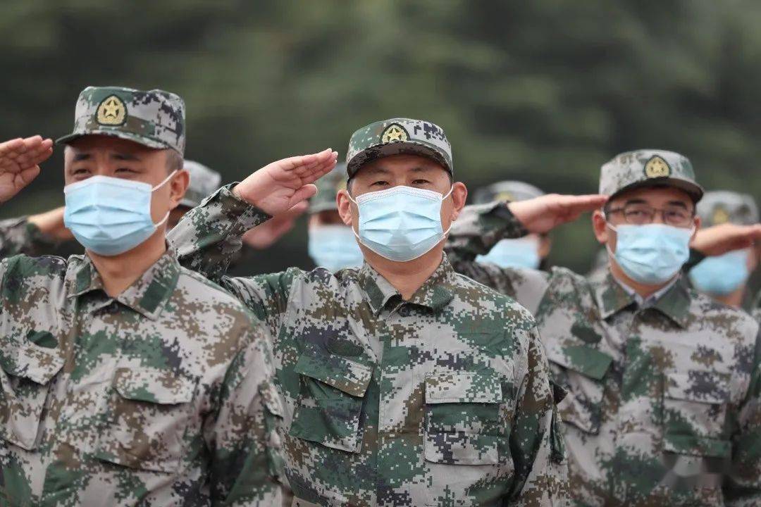 “开云电竞中国”
全员军训开始啦！努力打造“三铁”职工队伍(图11)