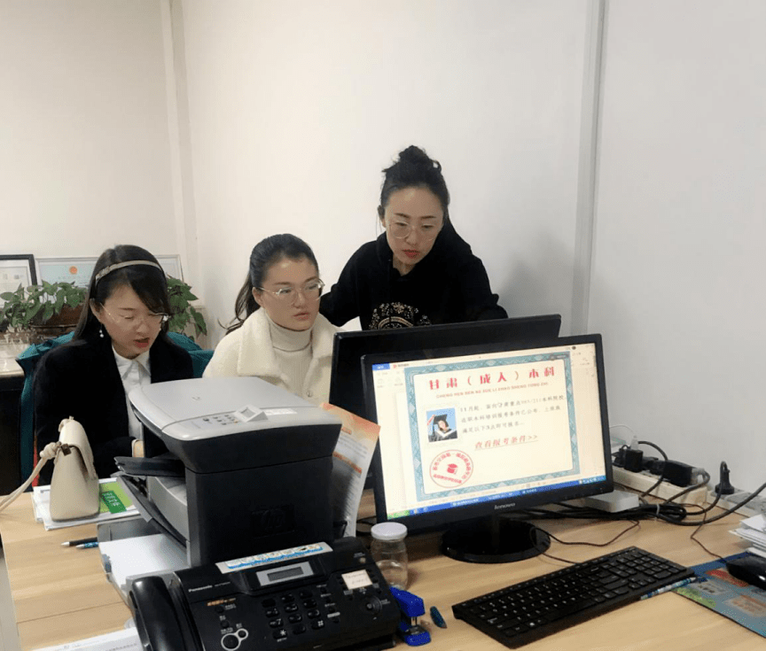 开云电竞-
【监视】白银市药品宁静义务视察员“上岗”啦!(图6) 开云电竞-
【监视】白银市药品宁静义务视察员“上岗”啦!(图6)