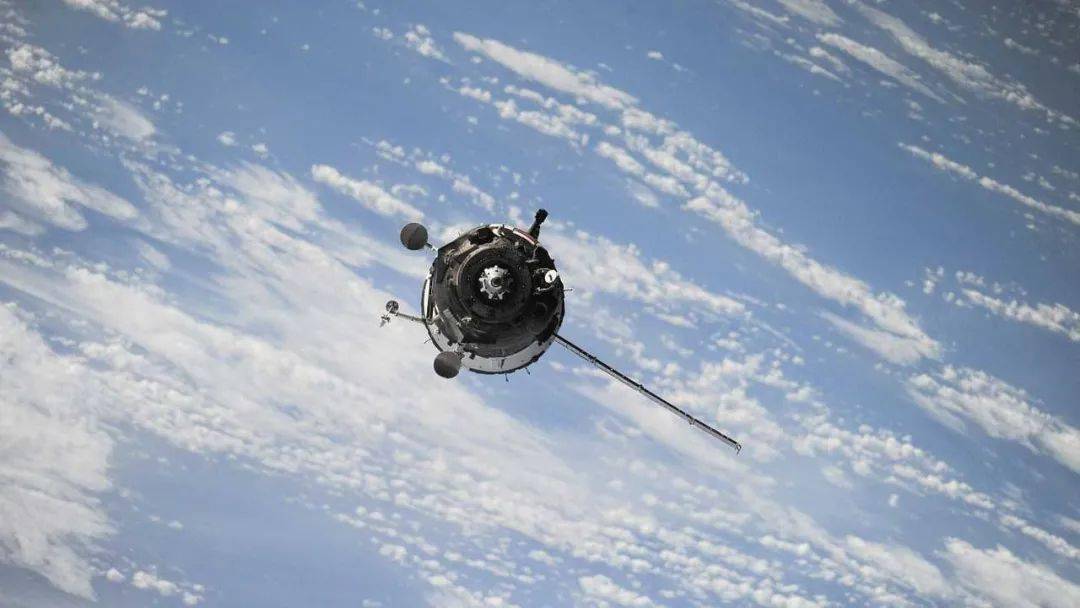 开云电竞_
中美俄卫星定位精度：俄罗斯10米 美国0.1米 中国是几多？(图12)